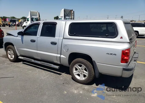 2010 Dodge Dakota Sxt z USA, uszkodzony, nr VIN 1D7CW3GK1AS241534